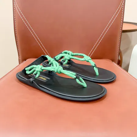 ミュウミュウ サンダル