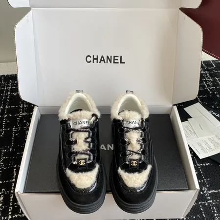 シャネル カジュアルシューズ