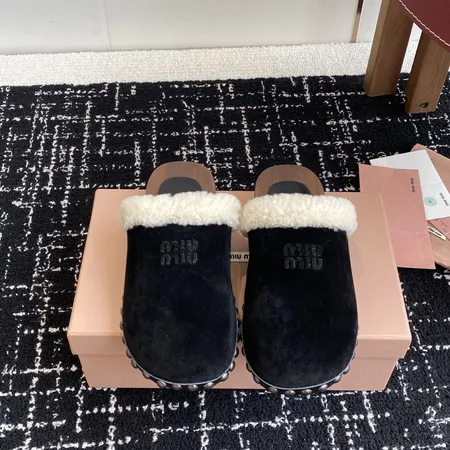 ミュウミュウ スリッパ