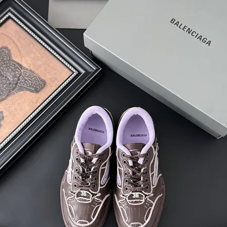 バレンシアガ カジュアルシューズ