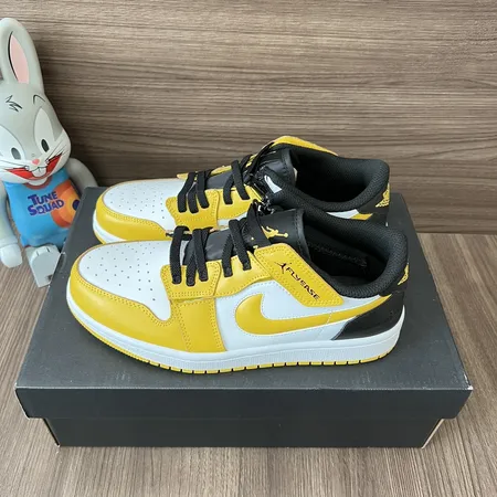 ナイキ カジュアルシューズ