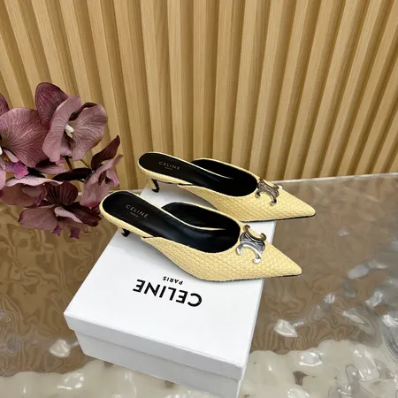 セリーヌ サンダル