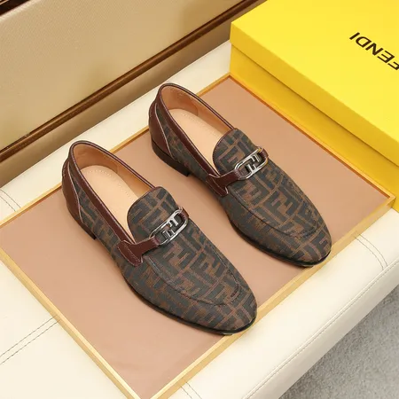 フェンディ ビジネスシューズ