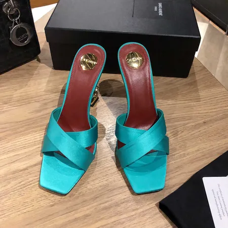 イブサンローラン サンダル