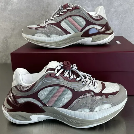 グッチ スニーカー