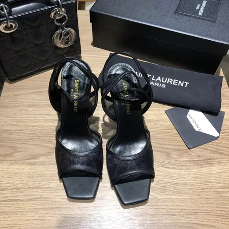 イブサンローラン サンダル