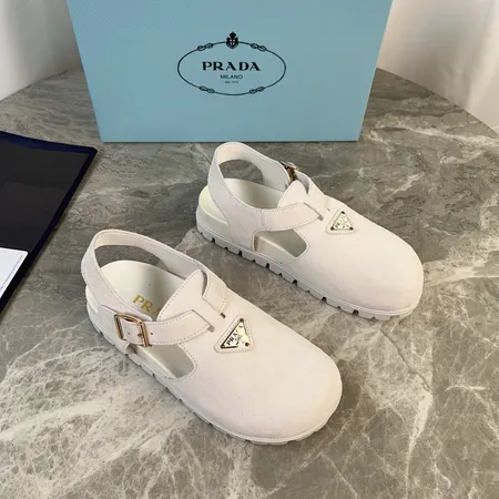 プラダ サンダル