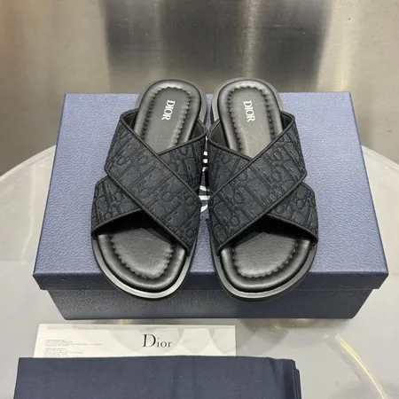 ディオール スリッパ