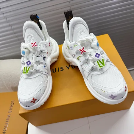 ルイヴィトン スニーカー