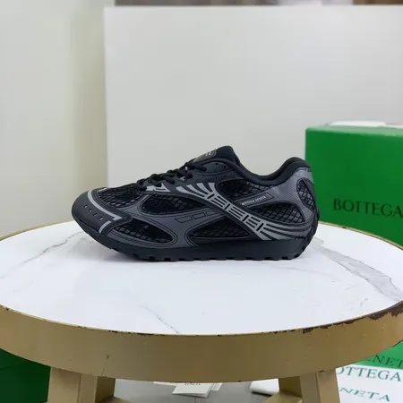 ボッテガ ヴェネタ スニーカー