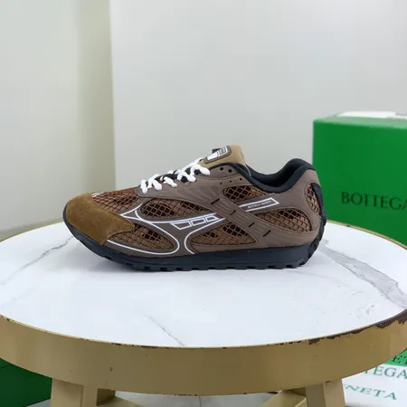 ボッテガ ヴェネタ スニーカー