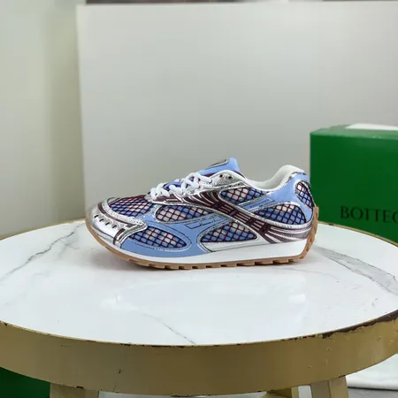 ボッテガ ヴェネタ スニーカー