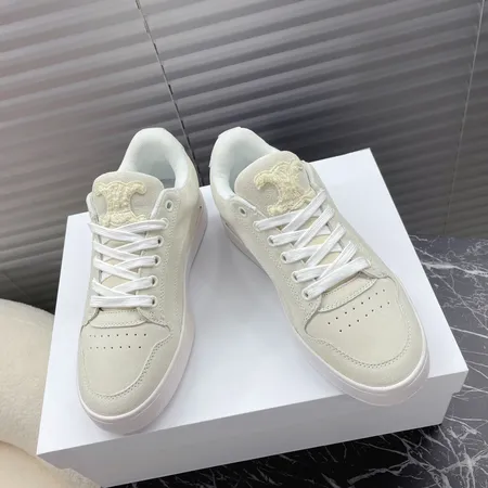 セリーヌ カジュアルシューズ