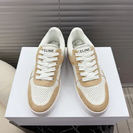 セリーヌ カジュアルシューズ