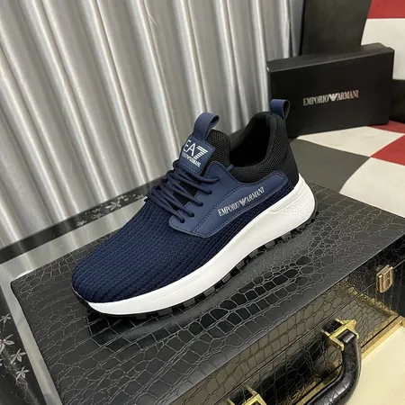 アルマーニ カジュアルシューズ