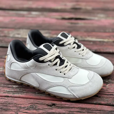 ボッテガ ヴェネタ カジュアルシューズ