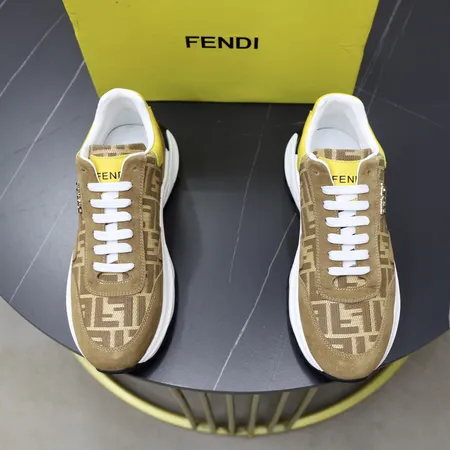 フェンディ スニーカー