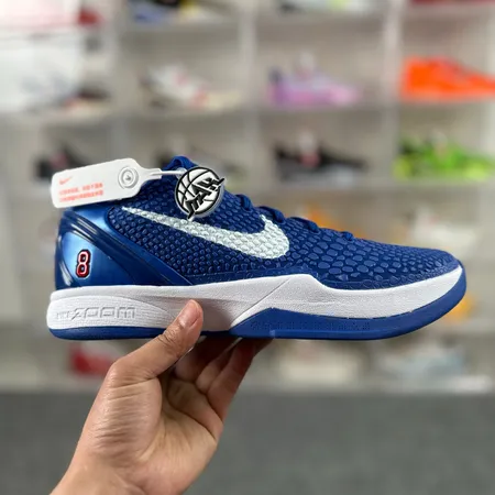 ナイキ スニーカー