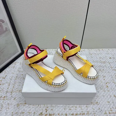 クロエ サンダル