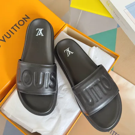 ルイヴィトン スリッパ