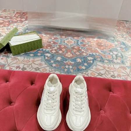 グッチ スニーカー