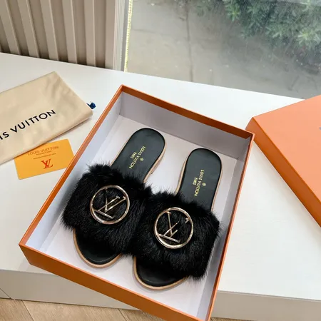 ルイヴィトン スリッパ
