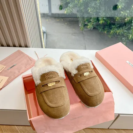 ミュウミュウ スリッパ