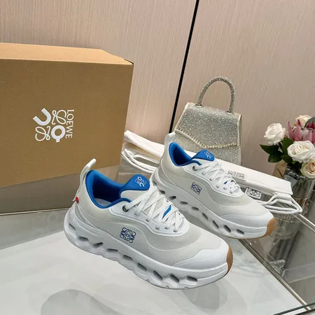 ロエベ スニーカー