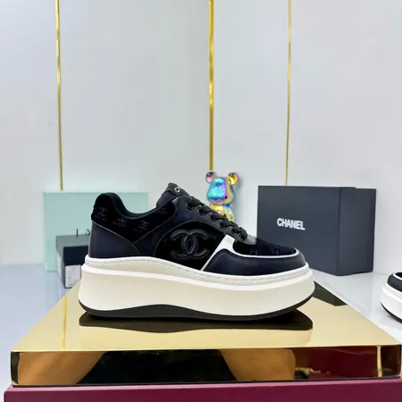 シャネル スニーカー