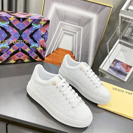 ルイヴィトン カジュアルシューズ