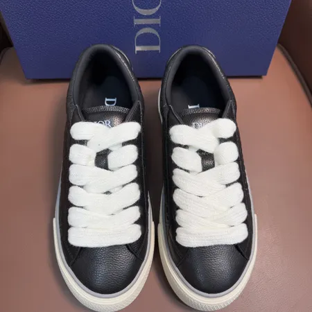 ディオール カジュアルシューズ
