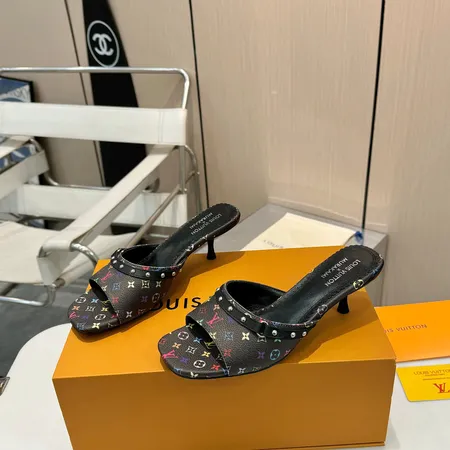 ルイヴィトン サンダル