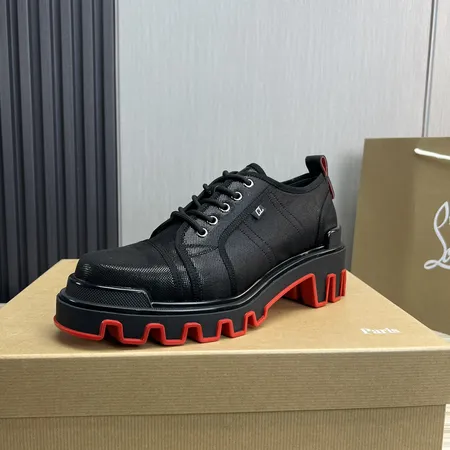 クリスチャン・ルブタン カジュアルシューズ