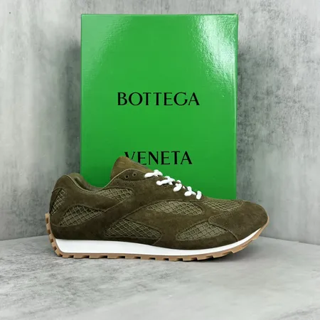 ボッテガ ヴェネタ カジュアルシューズ