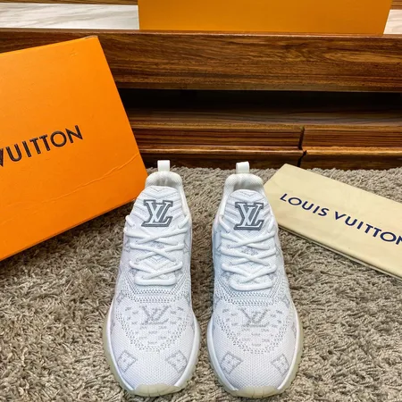 ルイヴィトン スニーカー