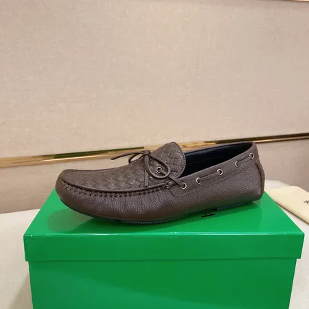 ボッテガ ヴェネタ カジュアルシューズ