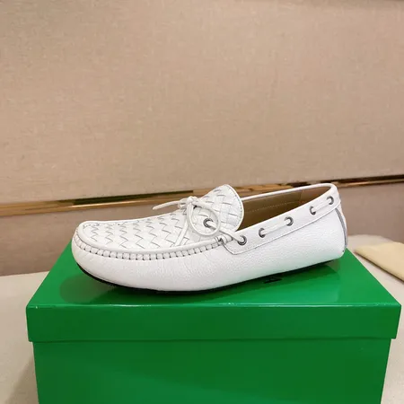 ボッテガ ヴェネタ カジュアルシューズ