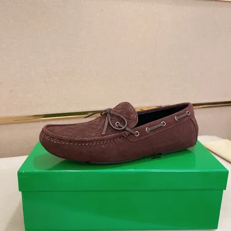 ボッテガ ヴェネタ カジュアルシューズ