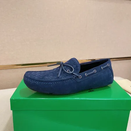 ボッテガ ヴェネタ カジュアルシューズ