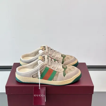 グッチ スリッパ