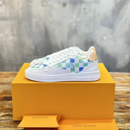 ルイヴィトン スニーカー