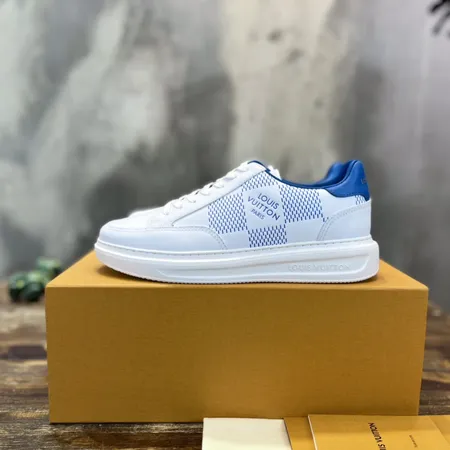 ルイヴィトン スニーカー