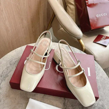 グッチ サンダル