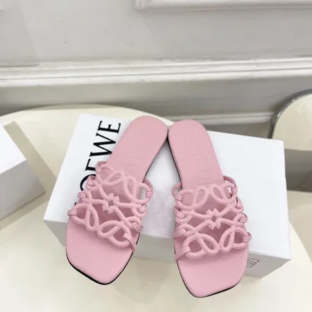 ロエベ スリッパ