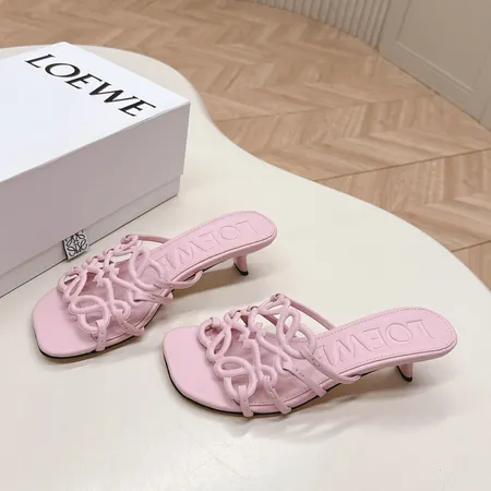 ロエベ スリッパ