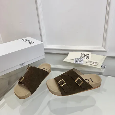 ロエベ スリッパ