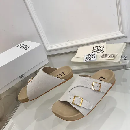 ロエベ スリッパ