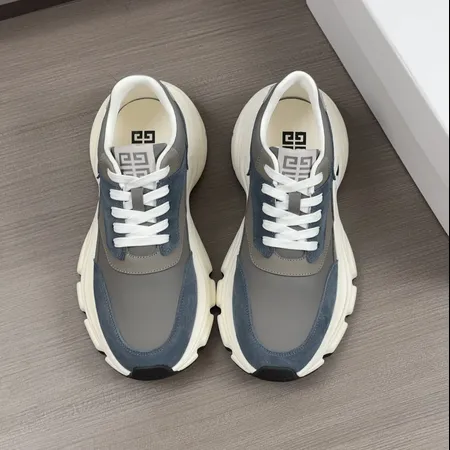 ジバンシィ スニーカー