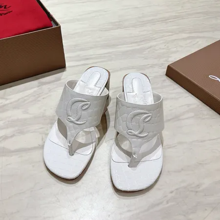 クリスチャン・ルブタン スリッパ