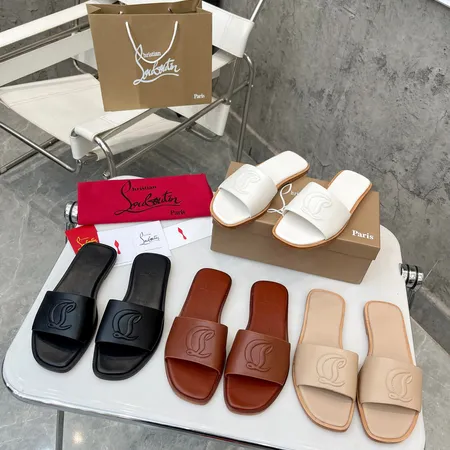 クリスチャン・ルブタン スリッパ